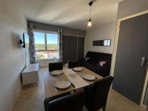 Bel appartement 2 pièces à Saint-Jean-de-Monts, à 50m de la plage, avec parking privé - FR-1-224C-544